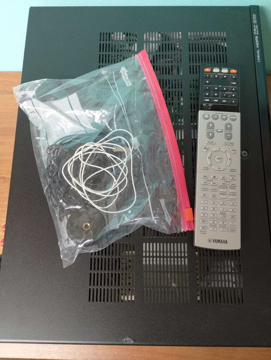 Yamaha RX V775.