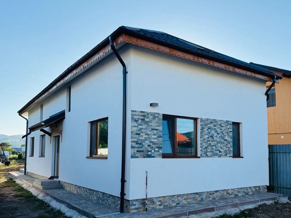 Vila nouă P+ M, 150 mp utili, teren 875 mp, proprietar