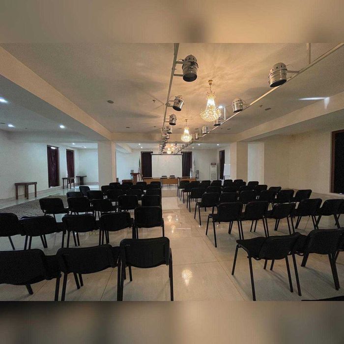 Сдается в аренду  Бизнес  Центр