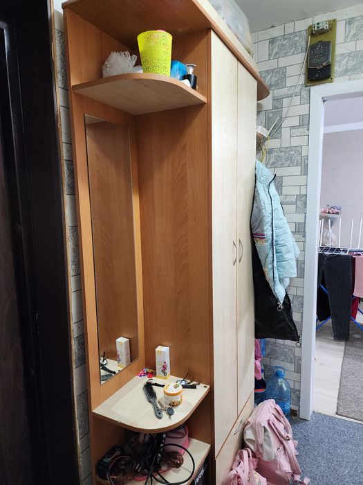 Продам прихожую прихожку