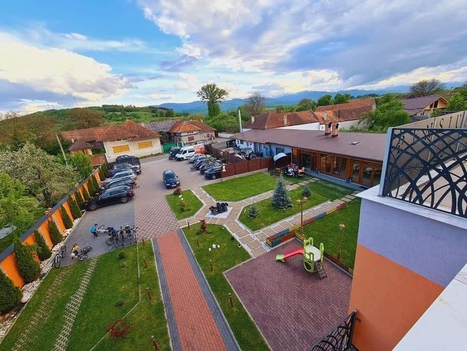 Afacere la cheie Șinca Veche Pensiunea Confort Moroșanu