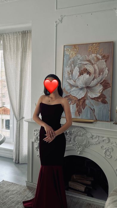 Вечерний бордовые платье