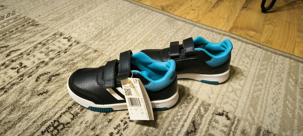 Pantofi Adidas mar. 32