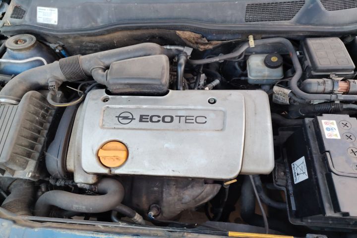 Ansamblu stergatoare parbriz volan pe stanga Opel Astra 2001