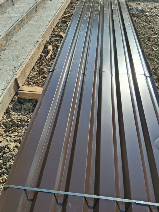 Tabla gri antracit rosu maro cutata H35