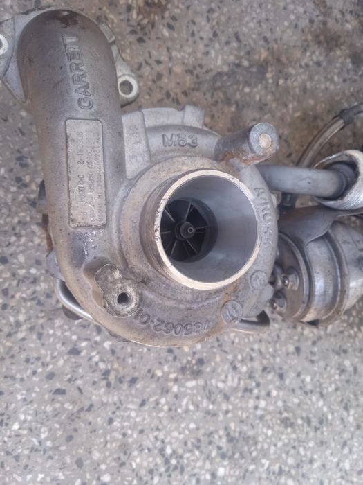 Турбина за Peugeot/Citroen/Ford/Volvo 1.6 HDI/1.6 TDCI