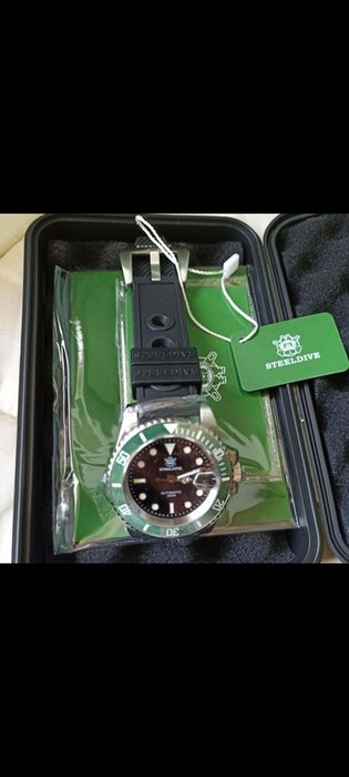 GMT часы от "STEEL DIVE"