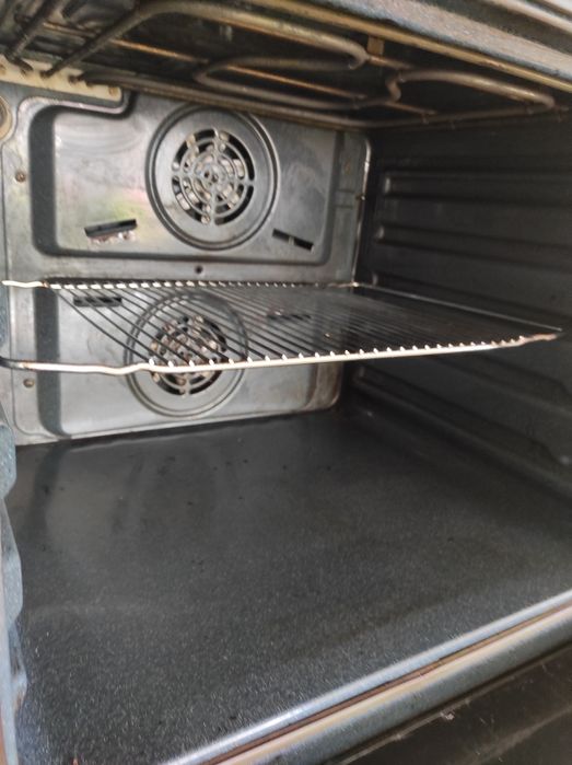 Фурна за вграждане Samsung, много запазена