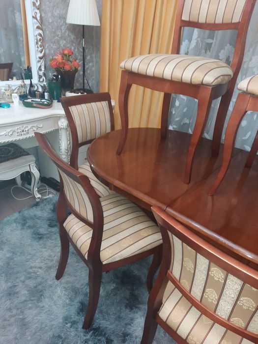 Стулья почти новые 6шт