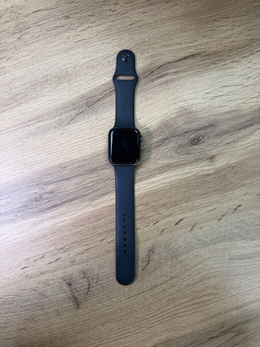 ‼️Apple Watch Series 5  44mm Black - Sanatate bat.89% - Garantie
