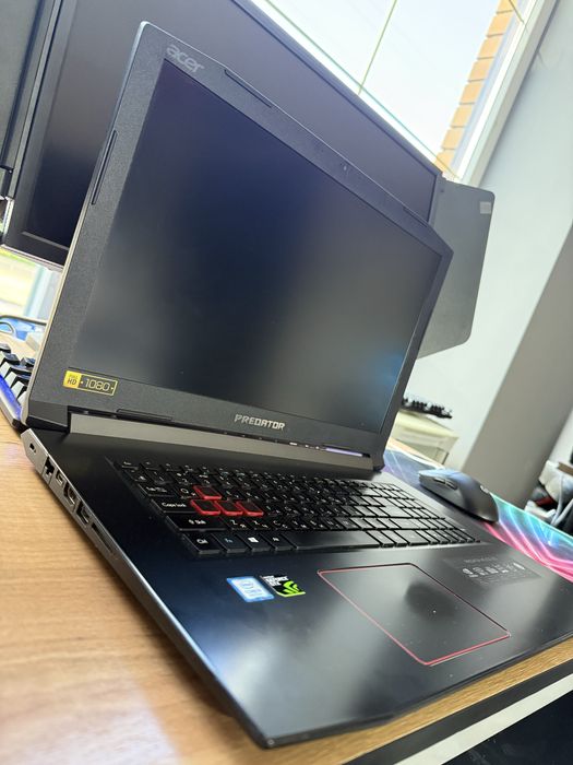 Продается игровой ноутбку acer predator hellios 300 ph