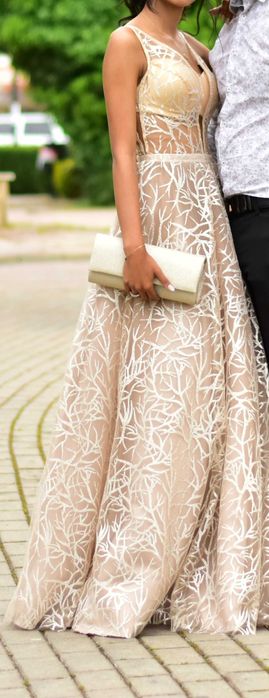 Стилна официална рокля