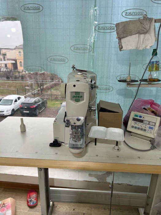 Швейная машинка пуговичная 1500 у.е. 1 шт.