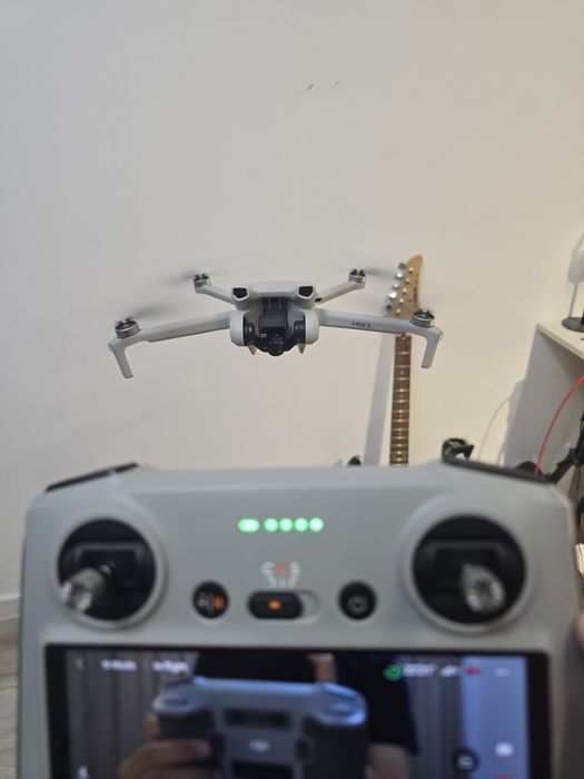 DJI Mini 3 с RC контроллером (идеал)
