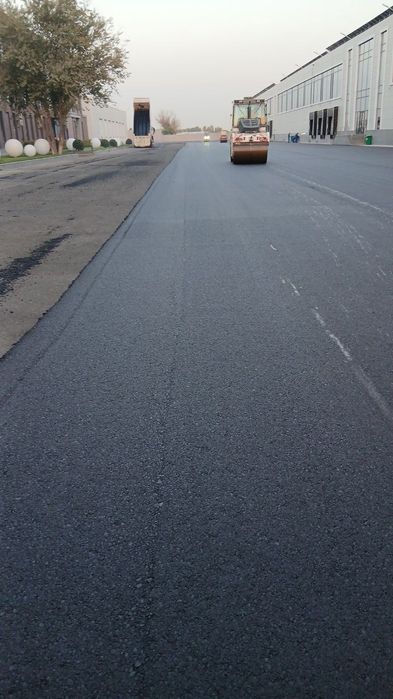 "Профессиональные Асфальтные боты"

· Услуги:
  · Укладка нового асф