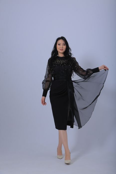 вечернее платье с камнями