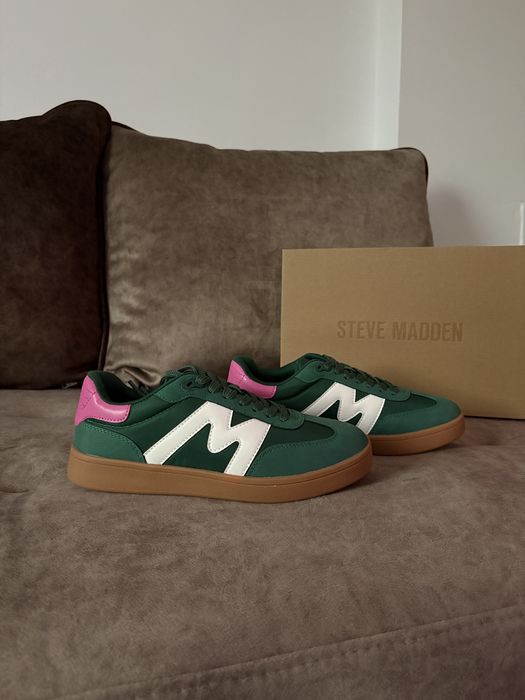 Разпродажба на дамски обувки Steve Madden, Tommy Jeans, Calvin Klein