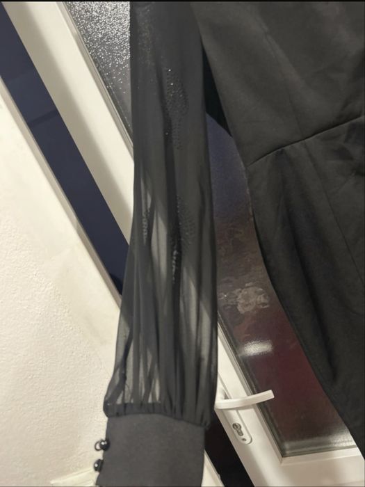 Rochie eleganta de evenimente sau orice ocazie mâneci de voal transpar