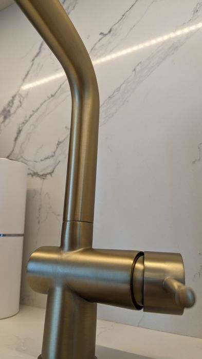 Смесител филтрирана вода, изтеглящ душ, златен, кухненски