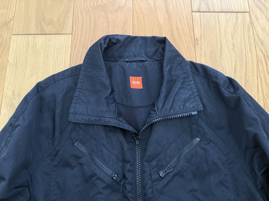 Яке Hugo Boss размер 50