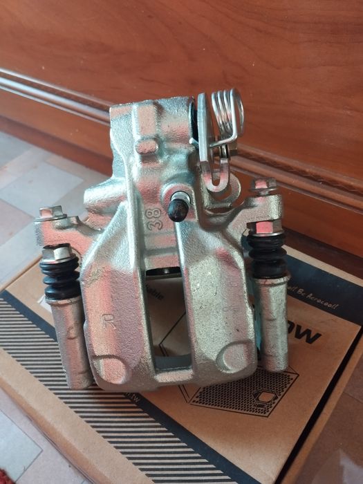 Запчасти Ауди с4 100