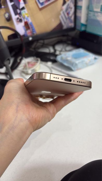 IPhone 16 pro продается