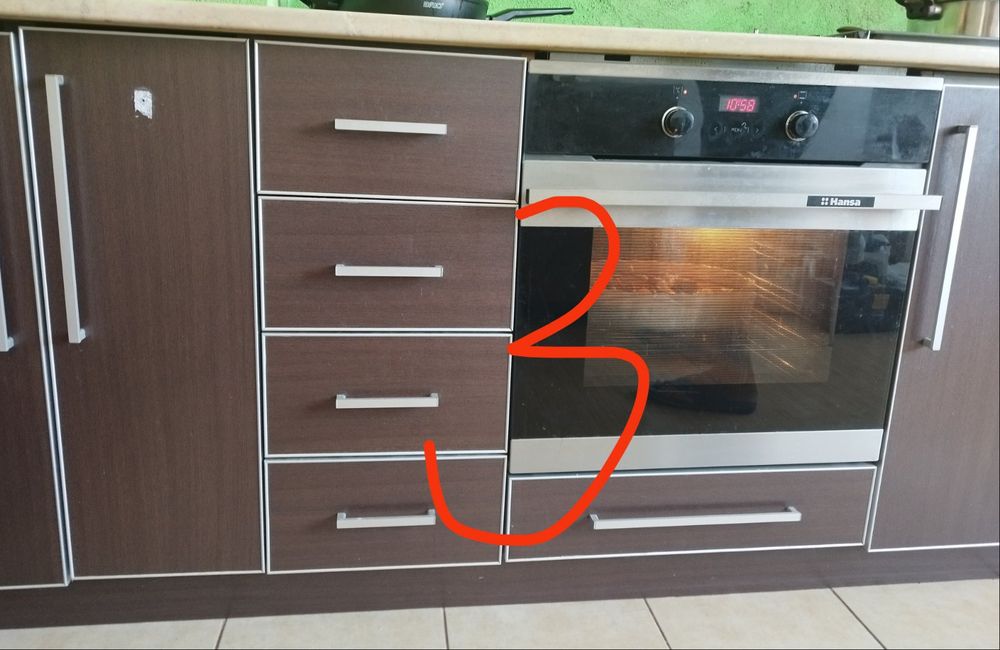 Долен ред кухненски шкафове