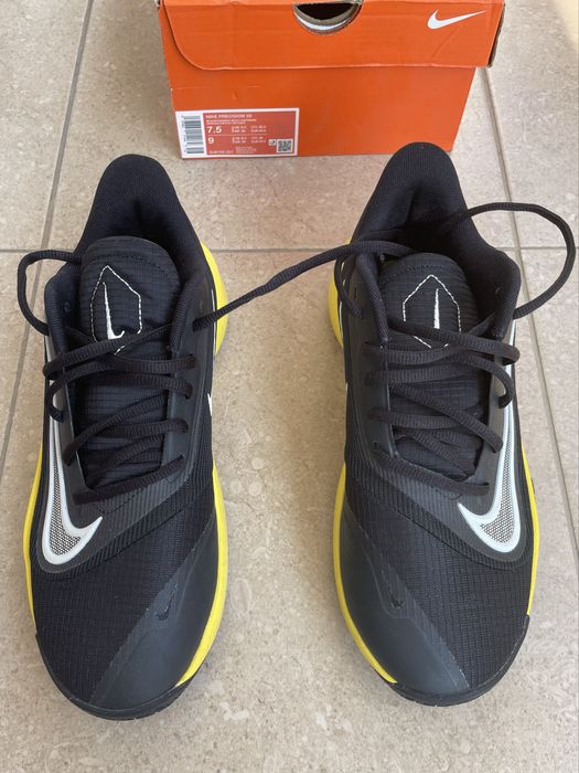 Маратонки за момче Nike 40,5
