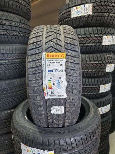 245/40/19 PIRELLI 4бр