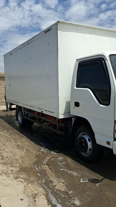 Юк ташиш исузу .