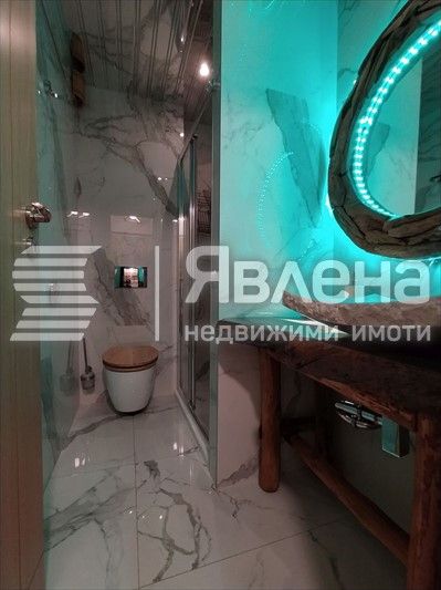 Дава се под наем Тристаен апартамент в Благоевград, Идеален център - 76 кв.м за 665 € - Снимка #7