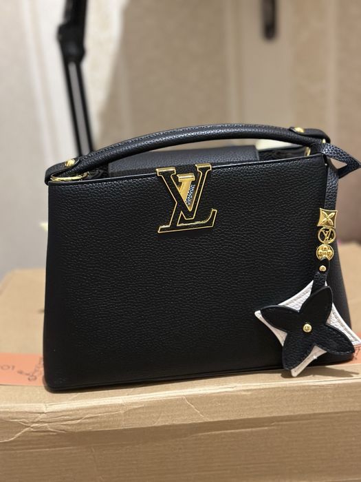 Новая сумка в коробке LV