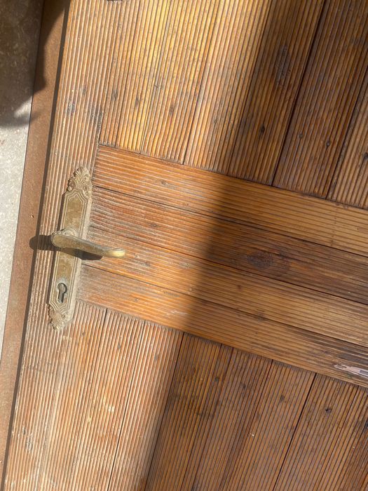 Дверь железная входная