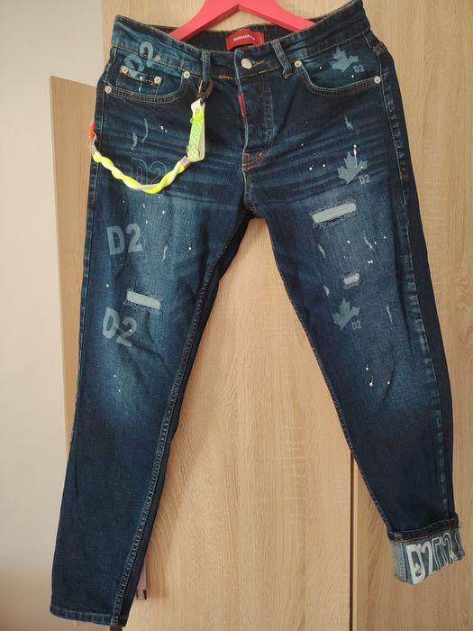 Blugi Dsquared2  nou