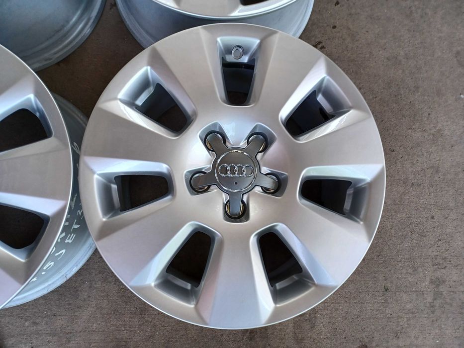 4 бр. оригинални алуминиеви джанти AUDI 16" 5x112 ф66.6, ET37, 7,5J