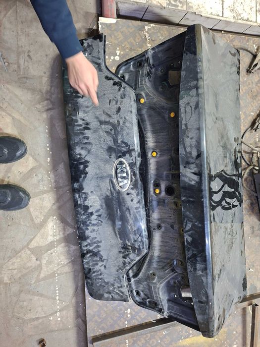 Крышка багажника киа к7