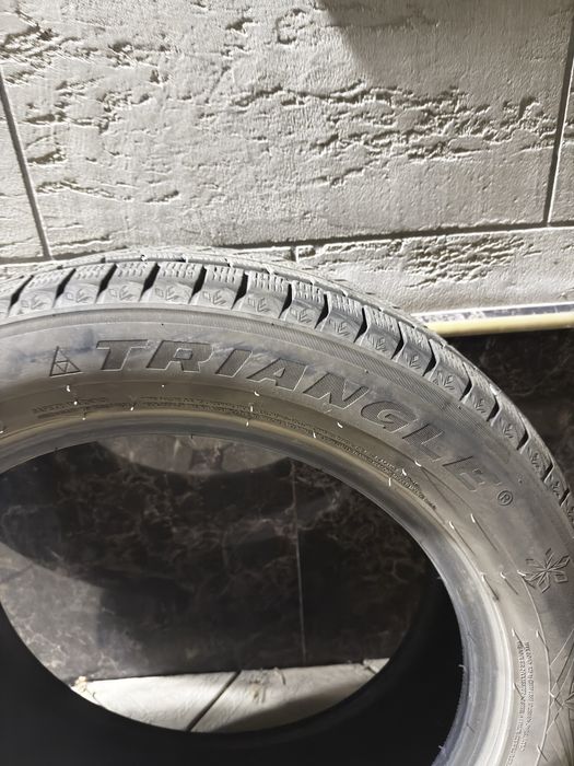 Продам шины в отличном состоянии