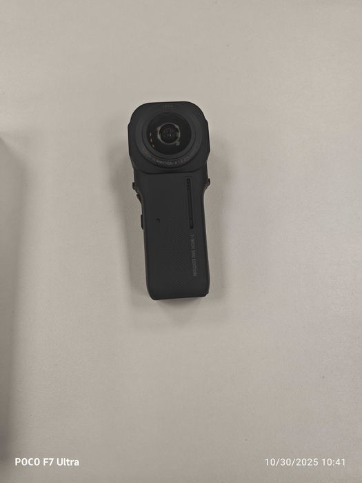 Екшън камера Insta 360 One RS 1-inch