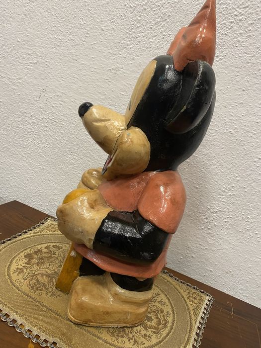 Голяма френска фигура дърворезба мини маус