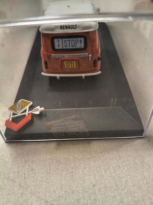 Macheta Renault 4  Service Vacances