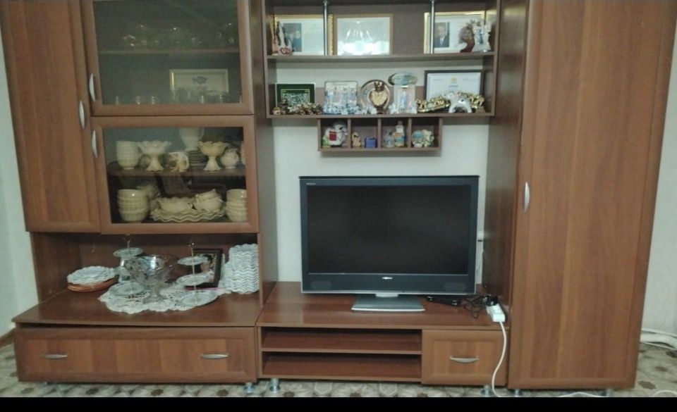 Продам мебель горку