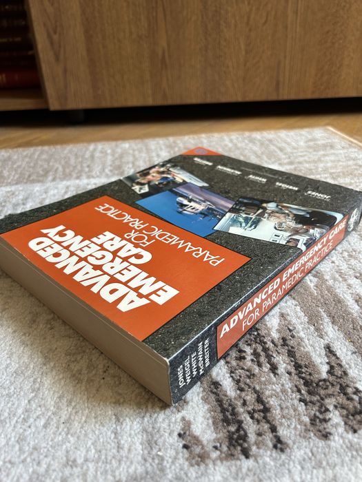 Manual Medicina de Urgenta Paramedici: Advanced Emergency Care (J. B. Lippincott)