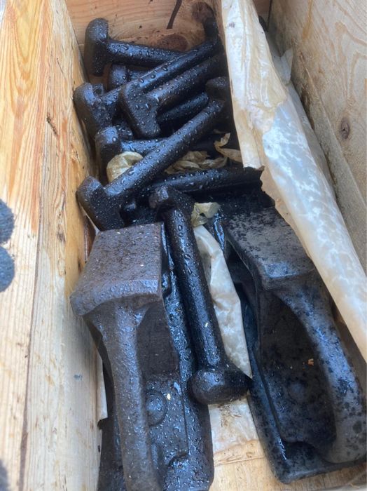 Железнодорожные запчасти.