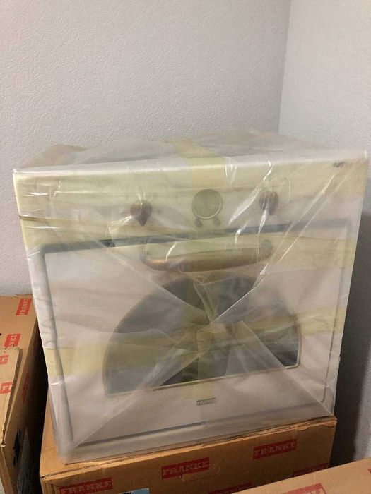 Продаю  новый комплект бытовой техники для кухни фирмы FRANKE Италия