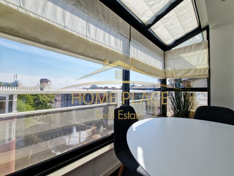 Дава се под наем Едностаен апартамент в Варна, Център - 58 кв.м за 663 € - Снимка #1