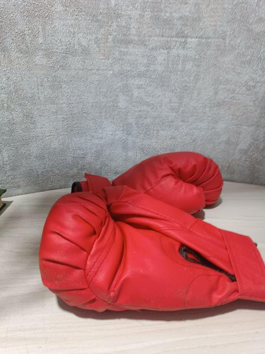 Перчатки для бокса