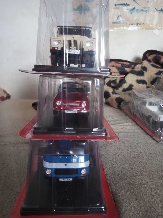 Machetă auto mașinuță Rocar TV colecția Hachette scara 1/24 sigilată