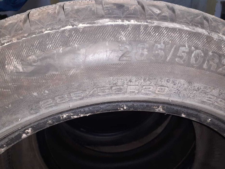 Продам резину 285/50/20