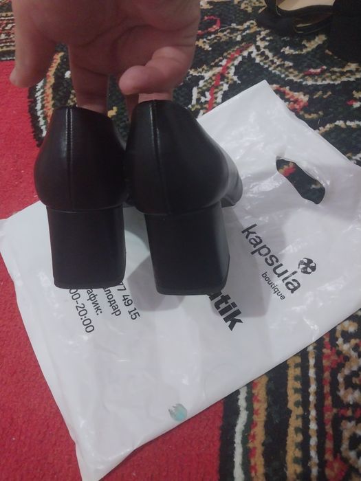 Продам туфли летние
