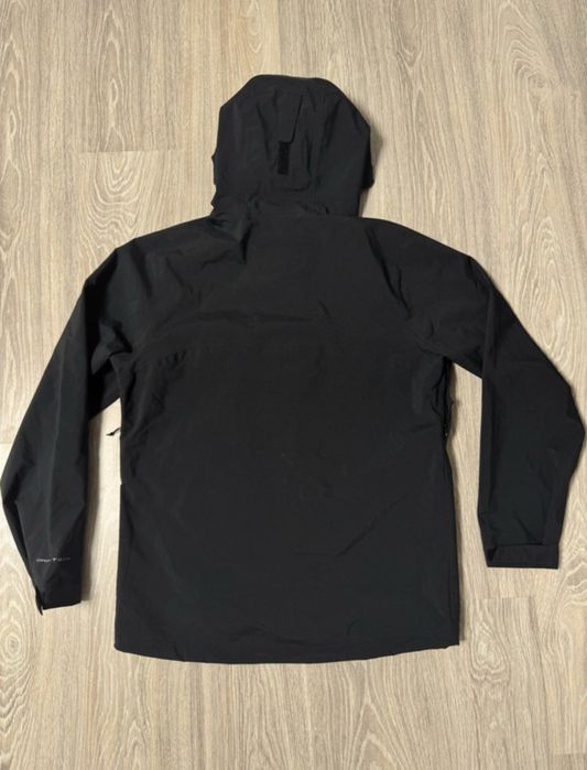 Hardshell Columbia Omni-Tech Packable